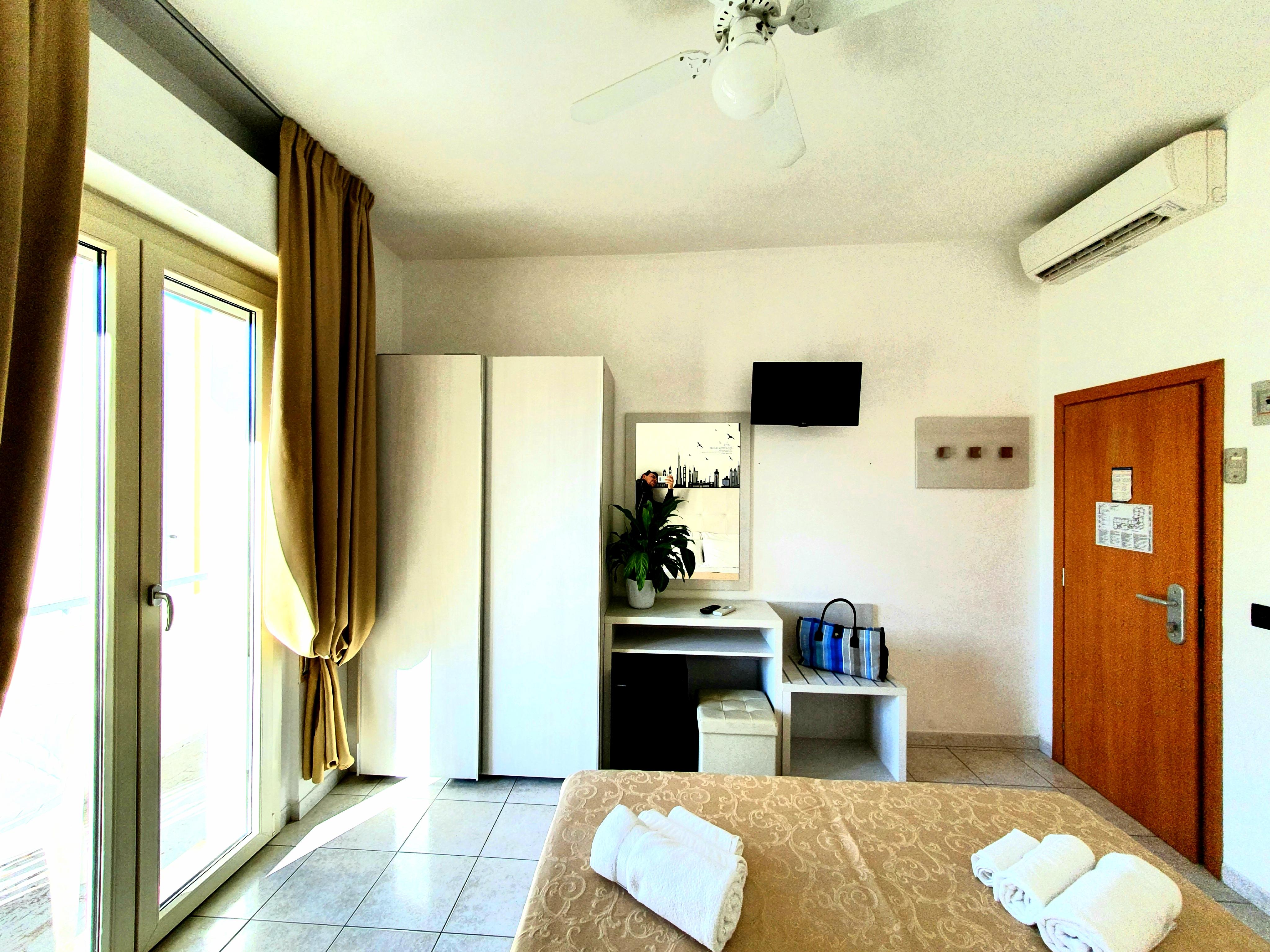 ריצ'יונה Hotel Marina מראה חיצוני תמונה
